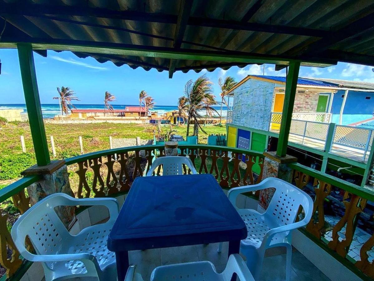 Yellow Moon Guesthouse & Apartments San Andres  Ngoại thất bức ảnh